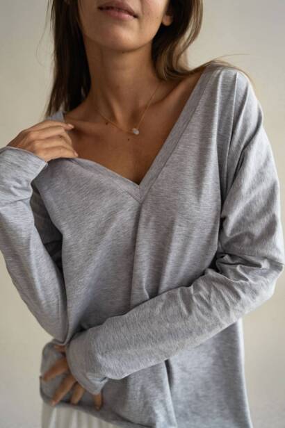 Grey V-Neck Longsleeve