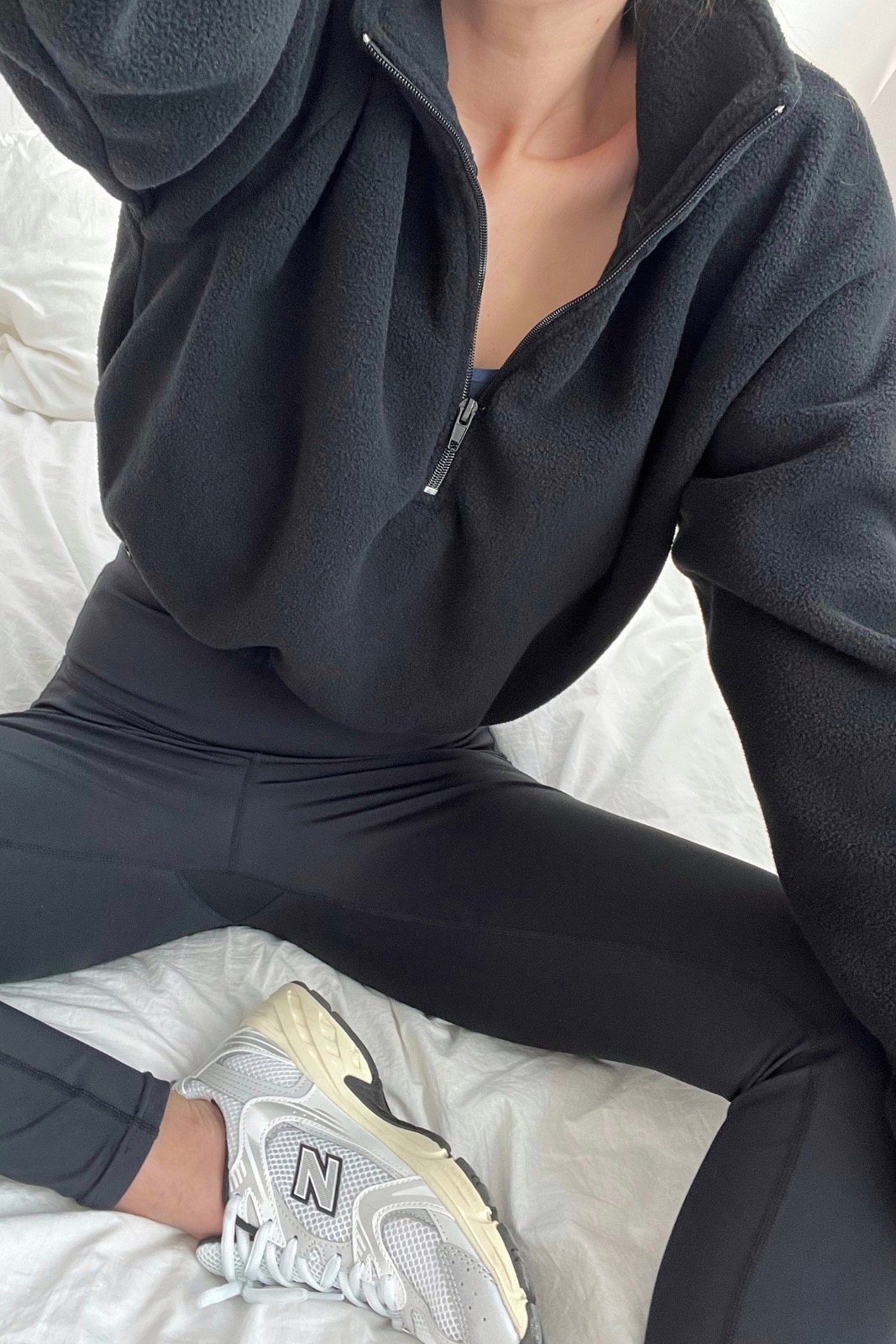Black Fleece Cropped Zipped Sweatshirt