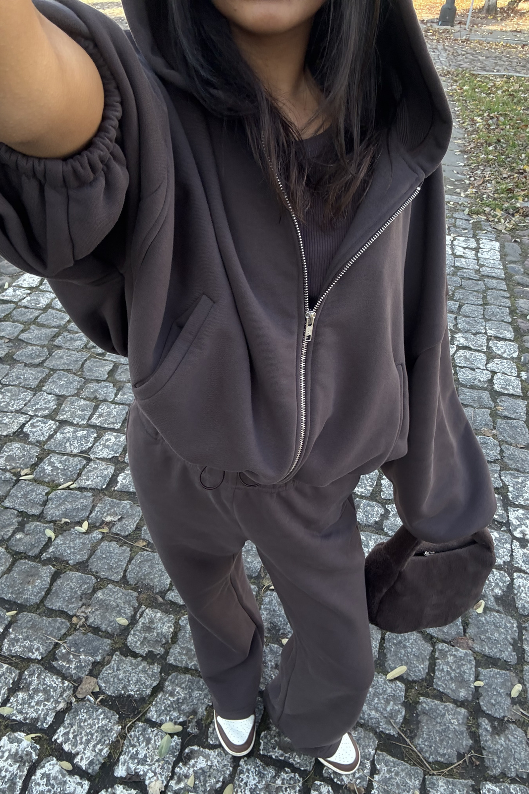 Wide Sweatpants "Rene" in Brown