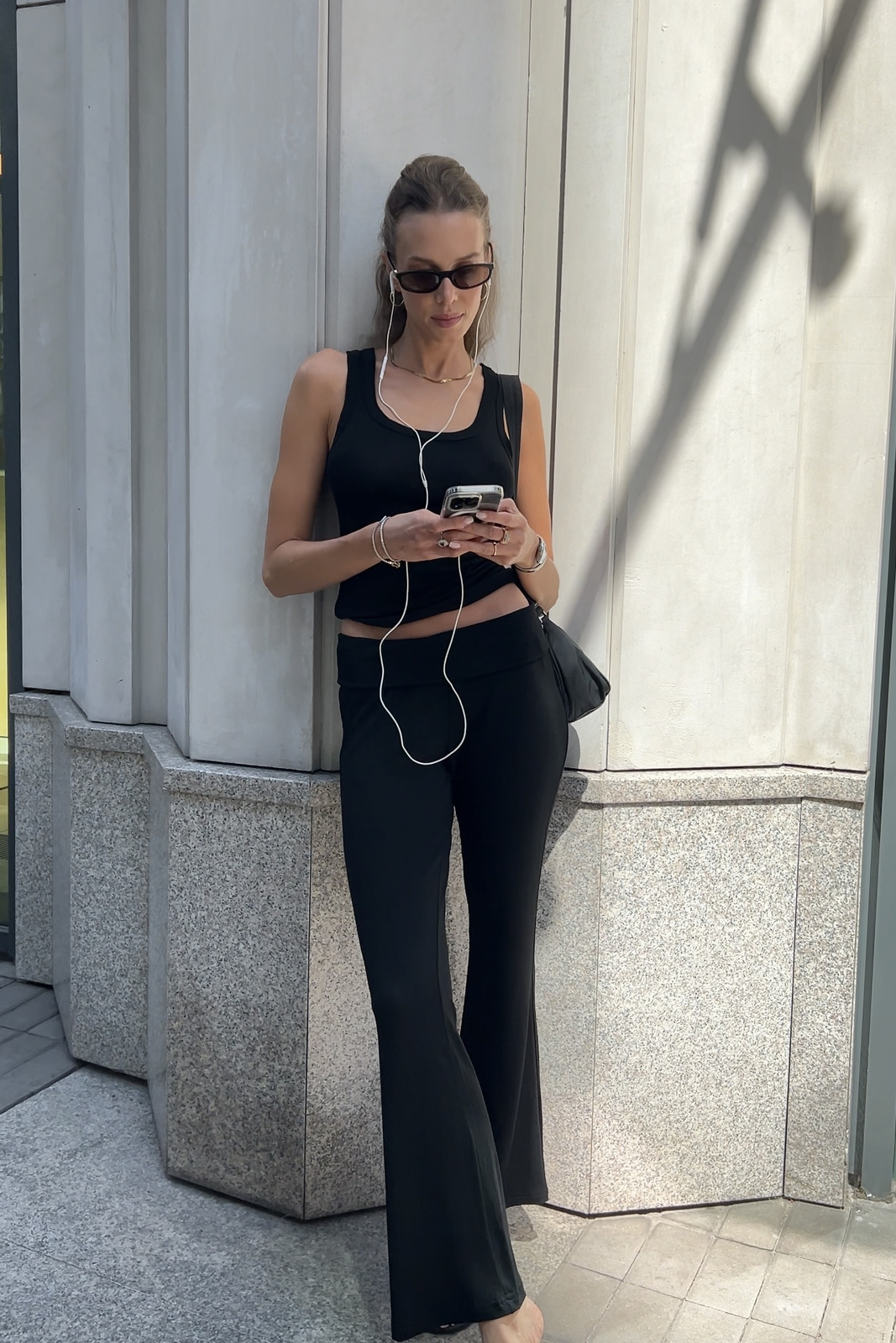 Black Tank Top "Victoria"