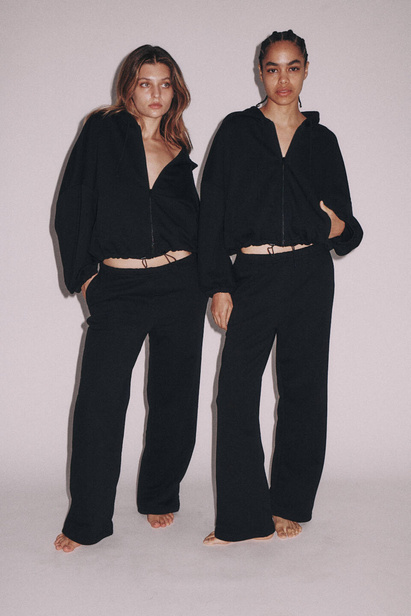 Wide Sweatpants "Rene" in Black