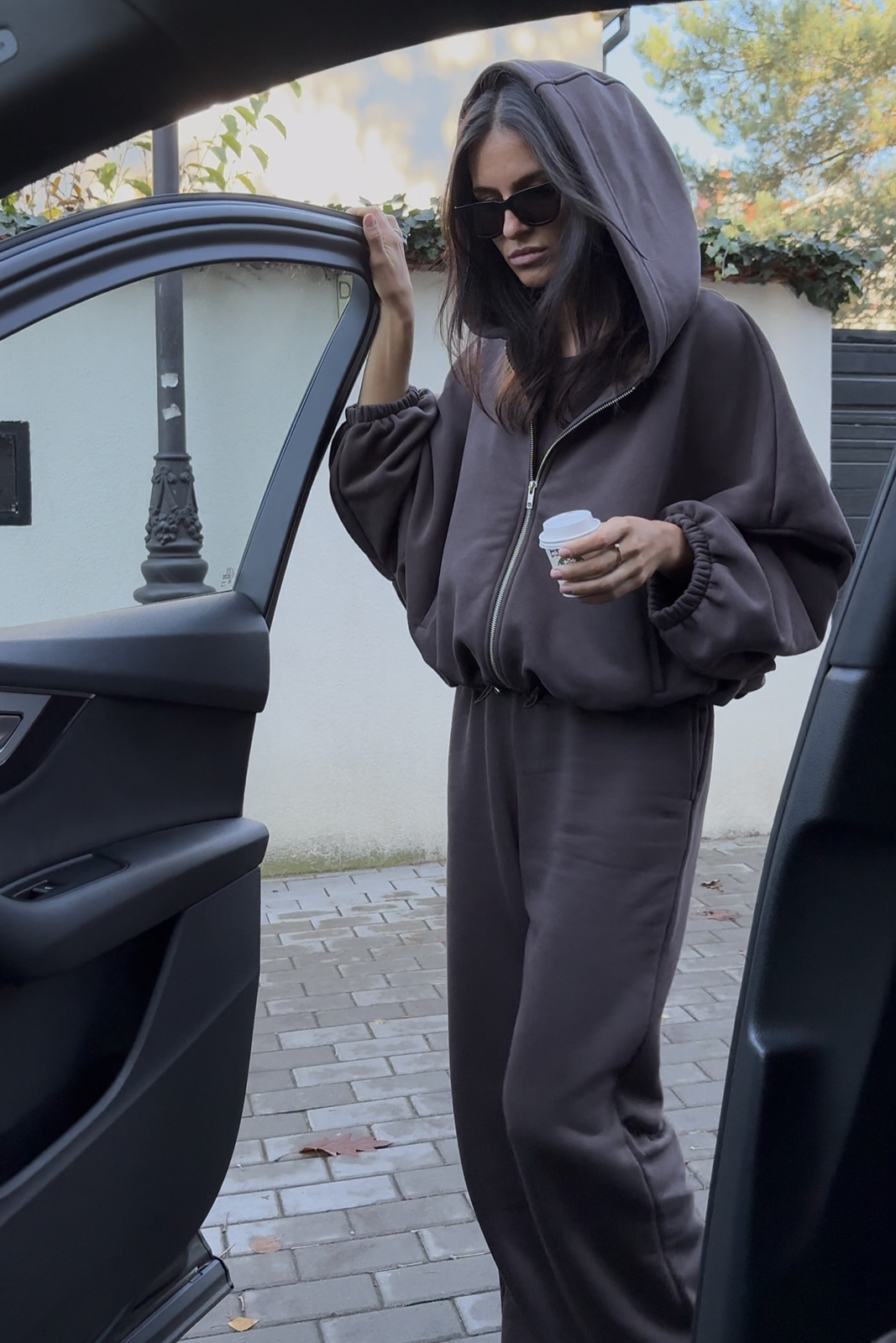 Brown Zipped Hoodie "Rene"