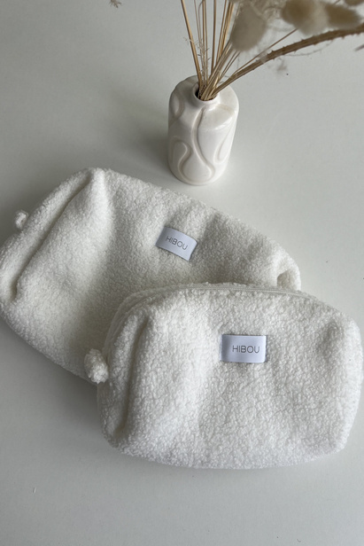 Small Teddy Toiletry Bag in Off White